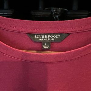 Women’s long sleeve comfortable stretchy shirt